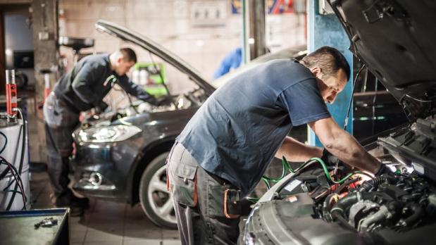 Entretien de véhicule en garage auto